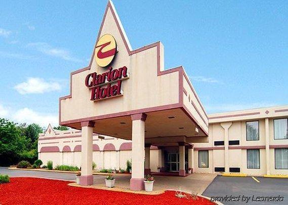 New Kensington Quality Inn מראה חיצוני תמונה