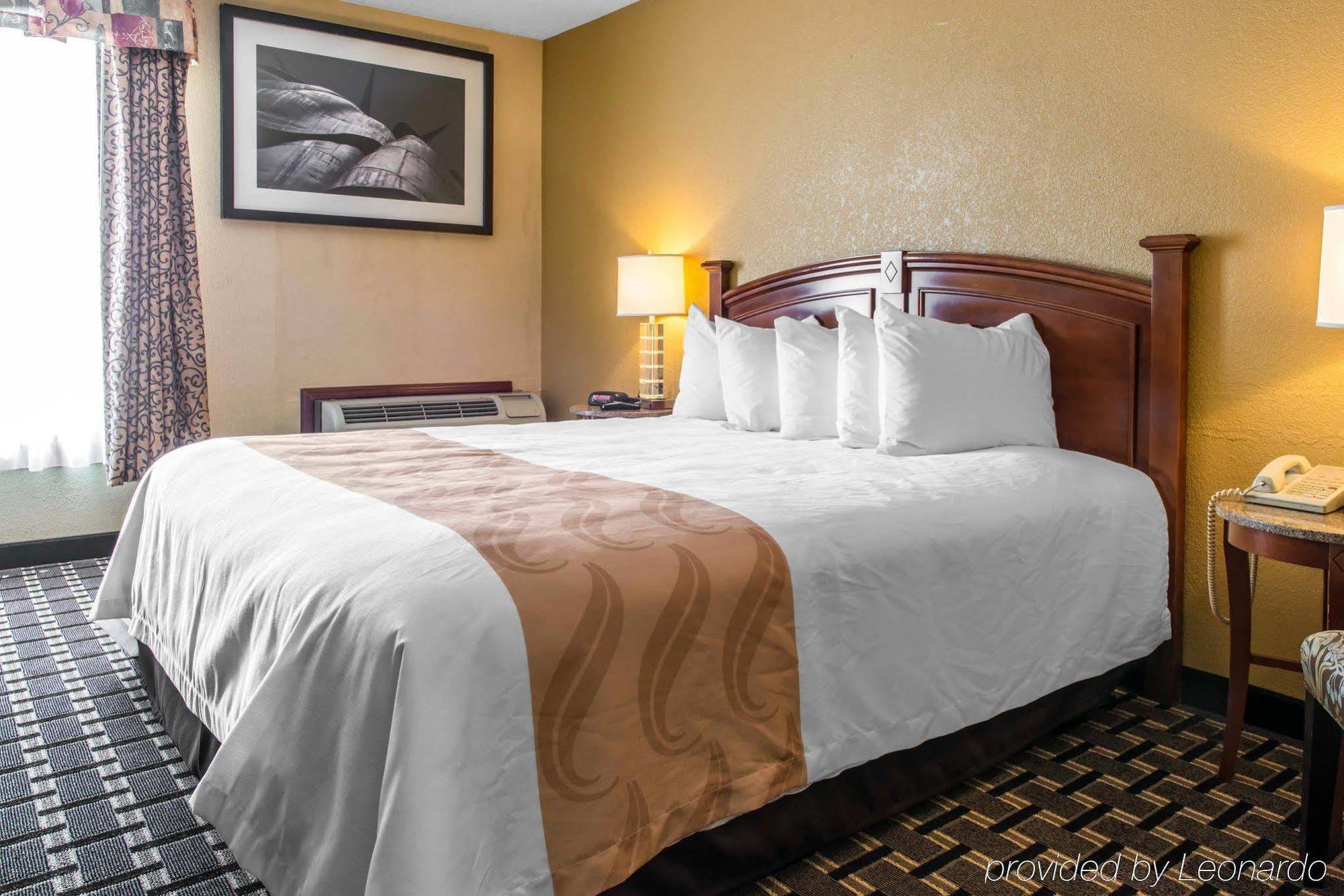 New Kensington Quality Inn מראה חיצוני תמונה