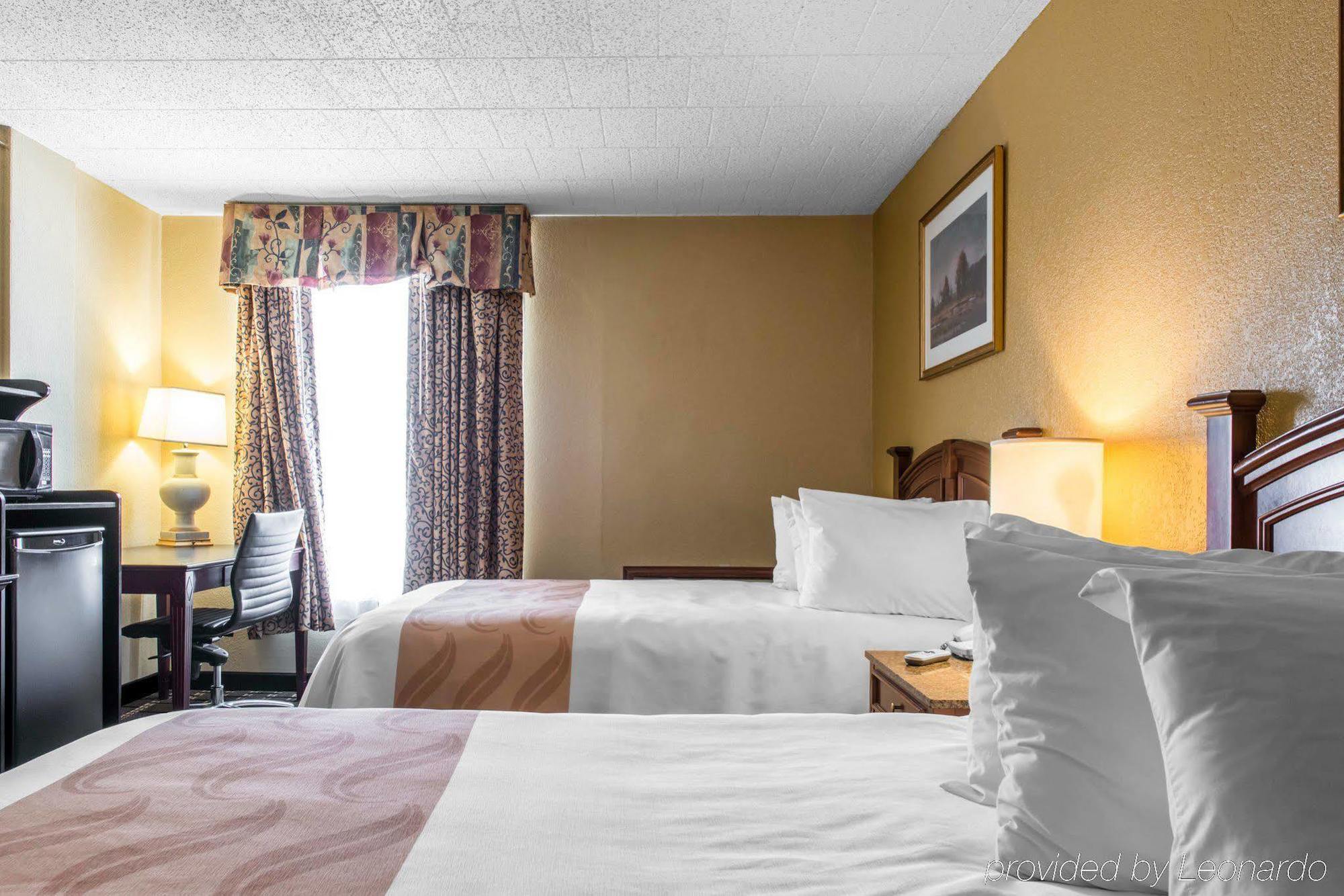 New Kensington Quality Inn מראה חיצוני תמונה